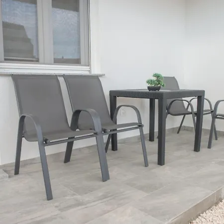 Marin D&a Apartmán *